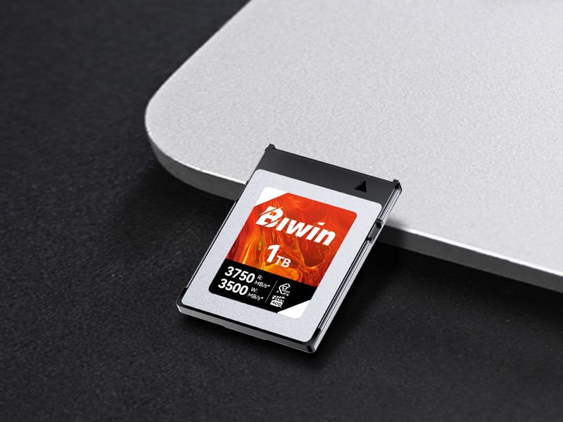 1-features-of-biwin-amber-cb500-cfexpress-4-0-type-b-memory-card